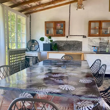 Casa de Férias Large Family In Mediterranean France Tourbes