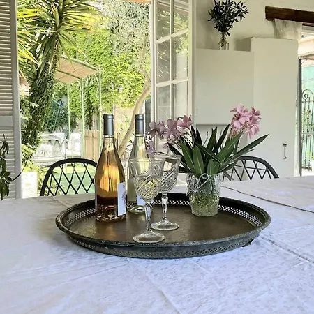 Large Family In Mediterranean France * Tourbes