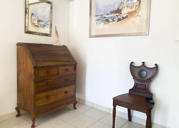 Large Family In Mediterranean France Σπίτι διακοπών